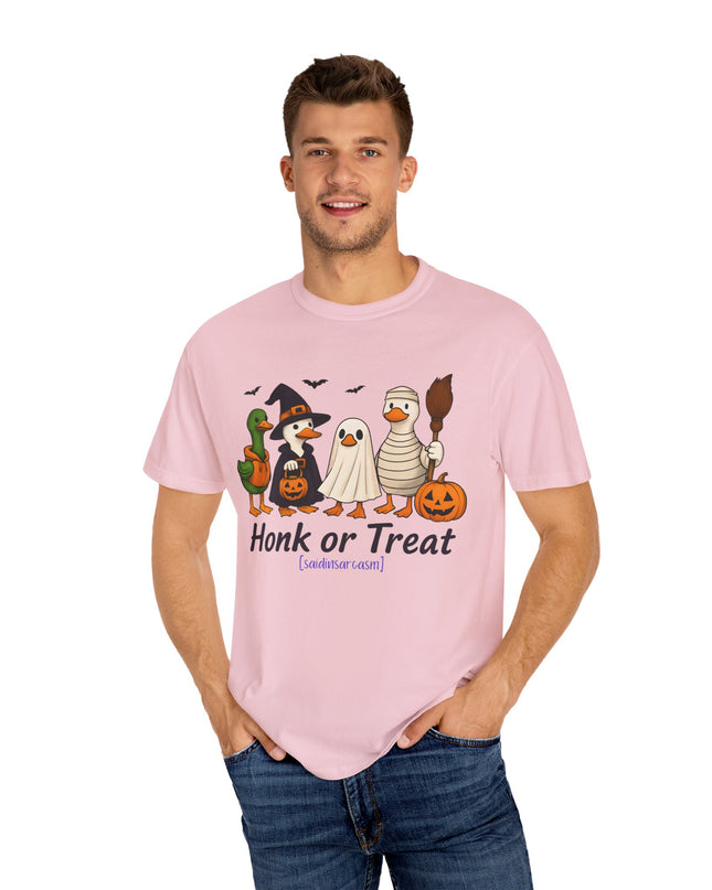 'Honk or Treat'  Funny Duck Halloween T-Shirt