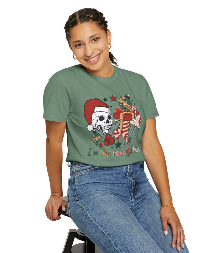Holiday Skull Tee — "I'm the Real Gift Here" Christmas T-Shirt