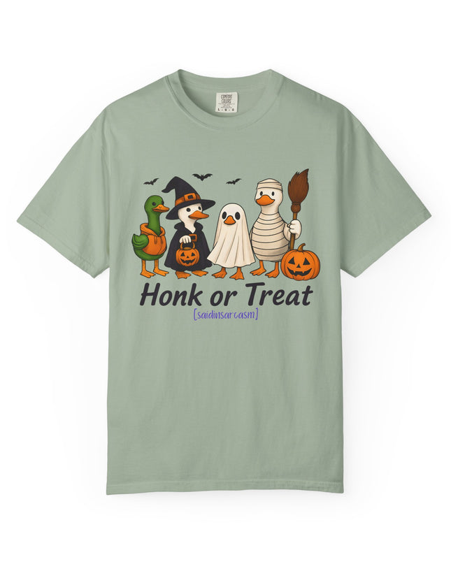 'Honk or Treat'  Funny Duck Halloween T-Shirt