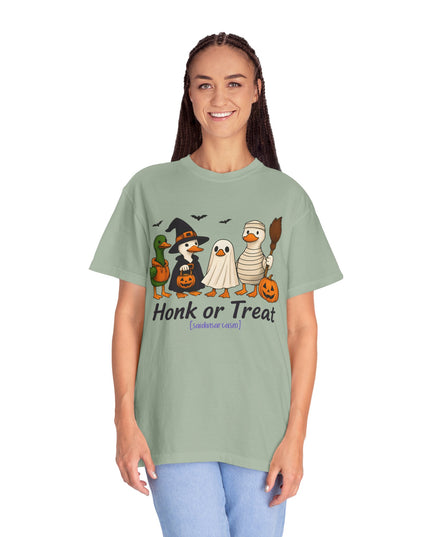 'Honk or Treat'  Funny Duck Halloween T-Shirt