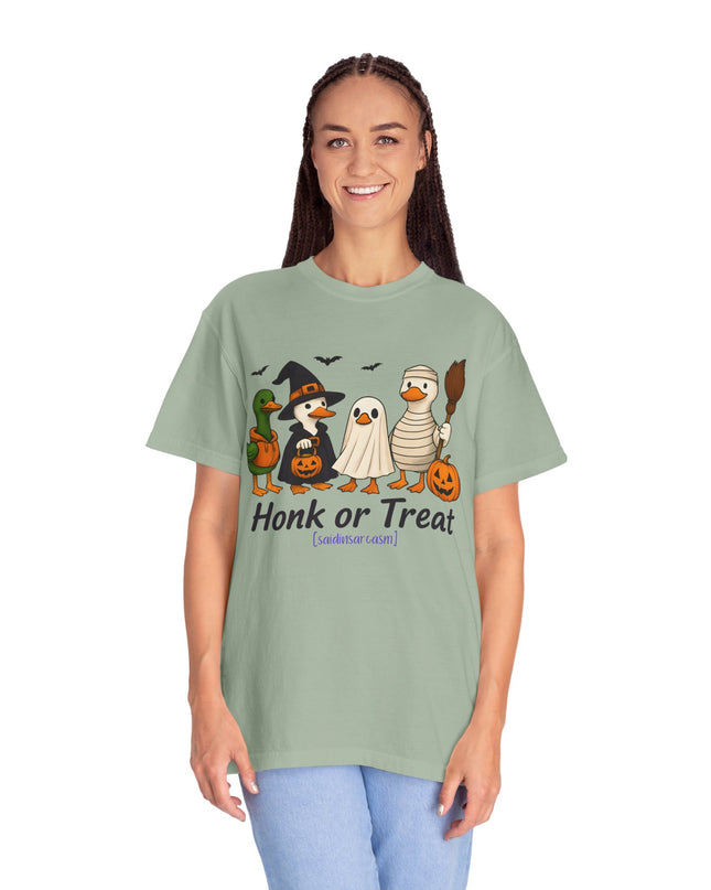 'Honk or Treat'  Funny Duck Halloween T-Shirt