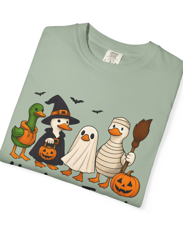 'Honk or Treat'  Funny Duck Halloween T-Shirt